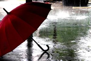 umbrella-in-rain-dean-moriarty
